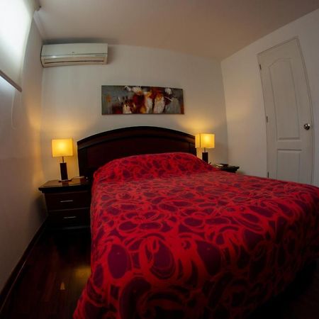 Bed & Breakfast - La Casa De Ceci 利马 外观 照片