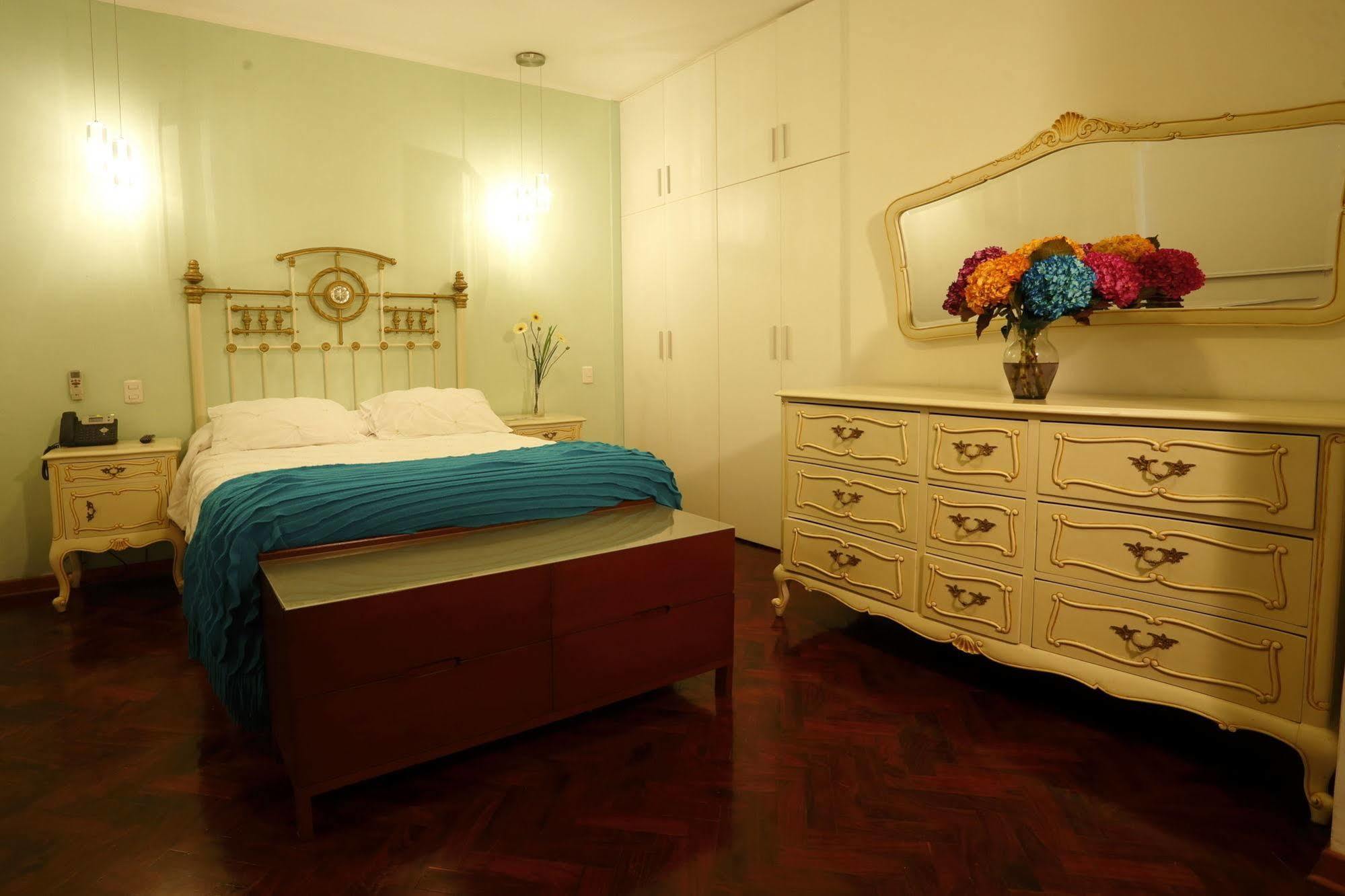 Bed & Breakfast - La Casa De Ceci 利马 外观 照片